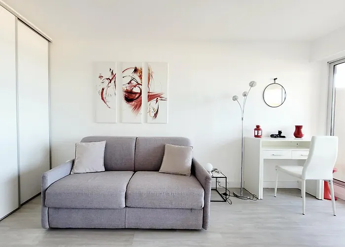 Confort Avec Terrasse, Vue Et Parking - - Fr-1-794-148 *